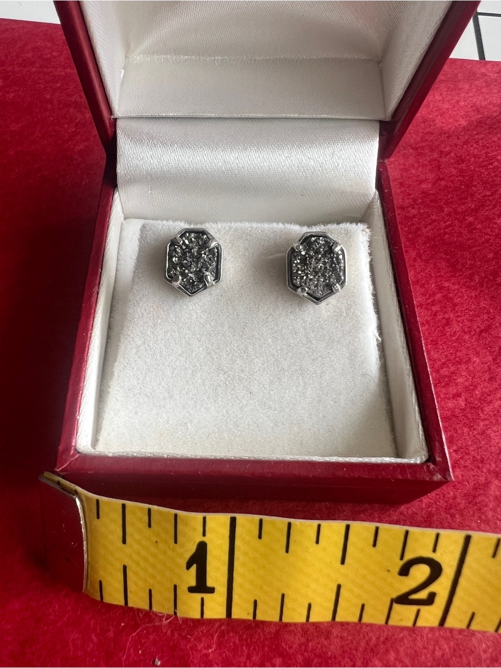 Kendra Scott Silver Hexagon Druzy Stud Earrings NWOT